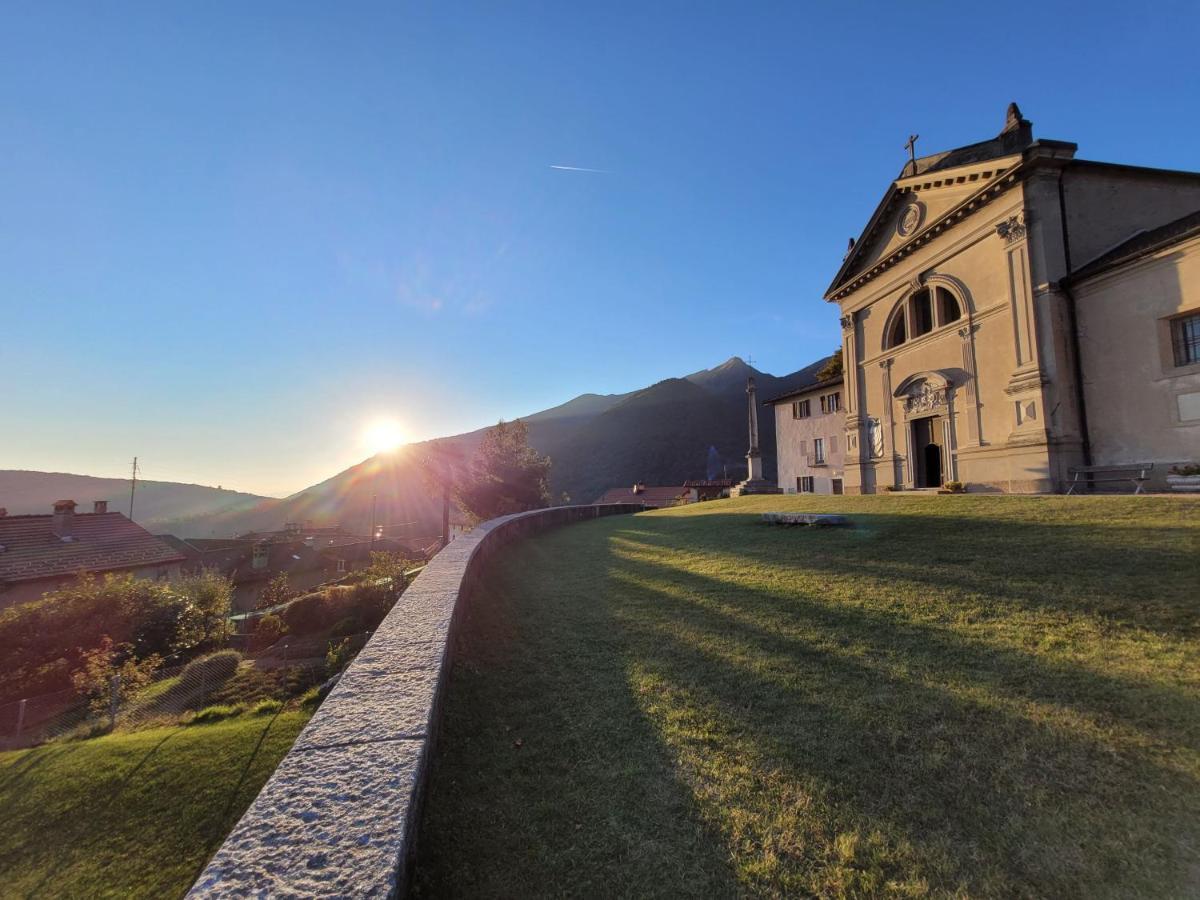 Casa Huerlimann Lägenhet Breno Exteriör bild