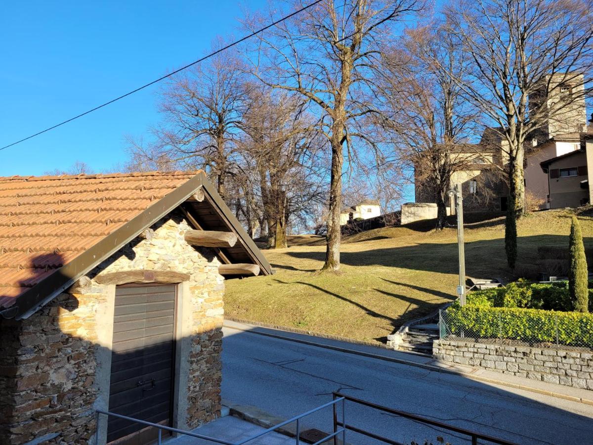 Casa Huerlimann Lägenhet Breno Exteriör bild
